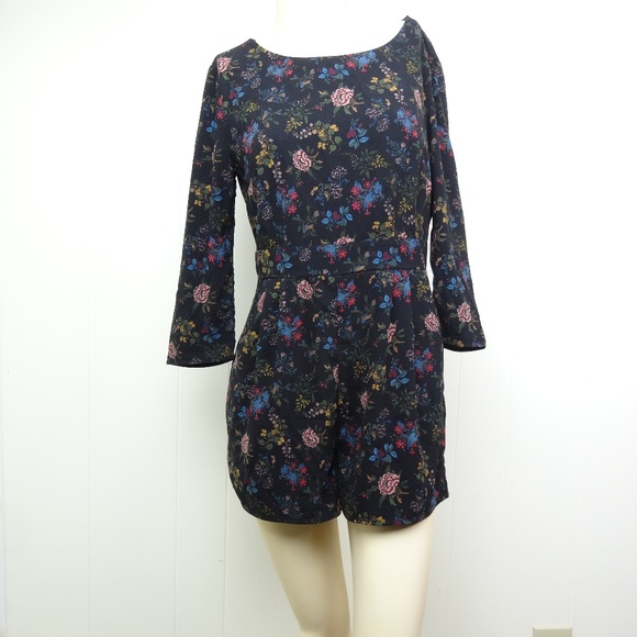 Forever 21 Other - Forever 21 Romper Black Floral One Piece Outfit